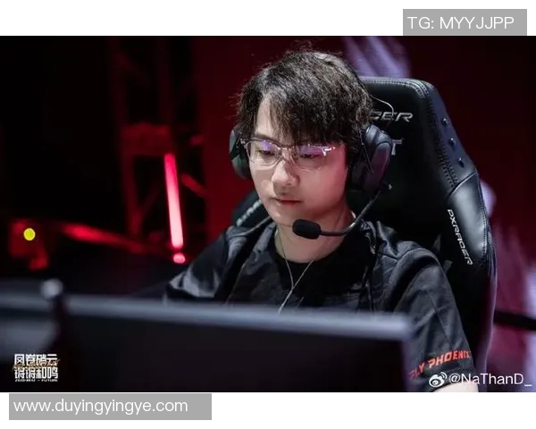 世界大师赛中FPX选手个人能力的精彩表现与分析